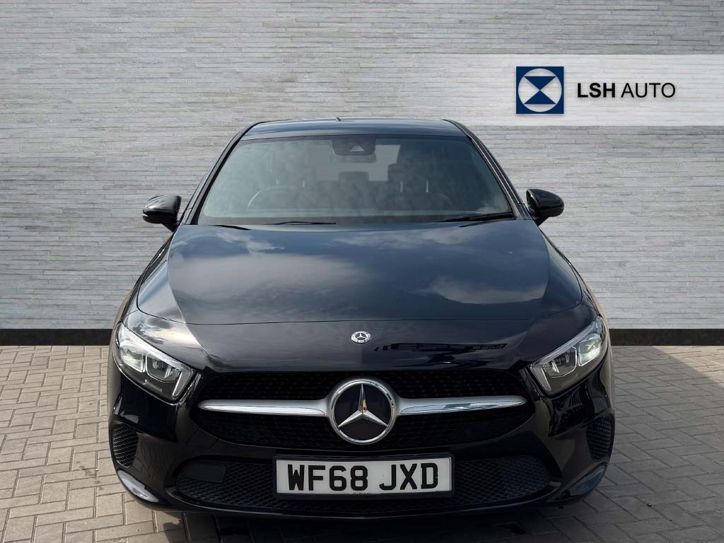Mercedes-Benz A Class A180d Sport Black #4