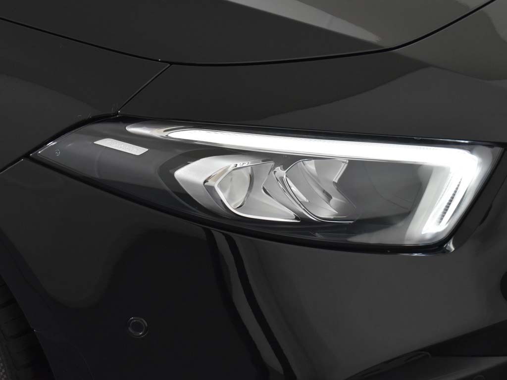 Mercedes-Benz A Class A180 Amg Line Executive Black #6