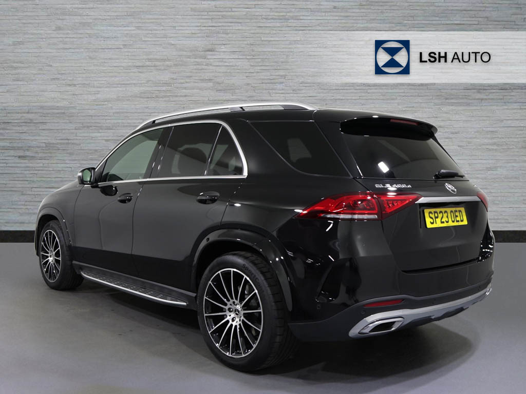 Mercedes-Benz GLE Class Gle 400D 4Matic Amg Line Premium 9G-tronic 7 Black #2