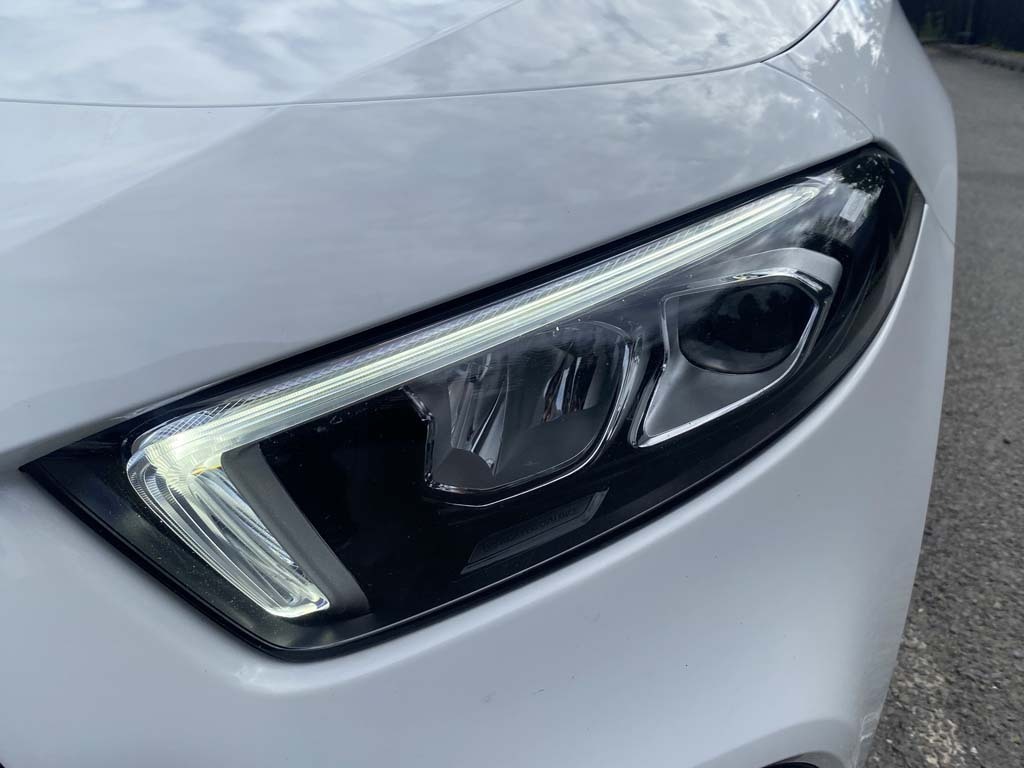 Mercedes-Benz A Class A180d Sport WJ70YYV White #6