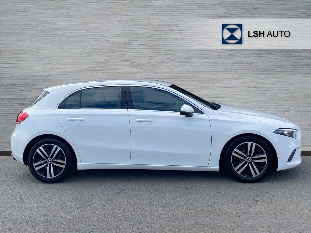 Mercedes-Benz A Class A180d Sport WJ70YYV White #3