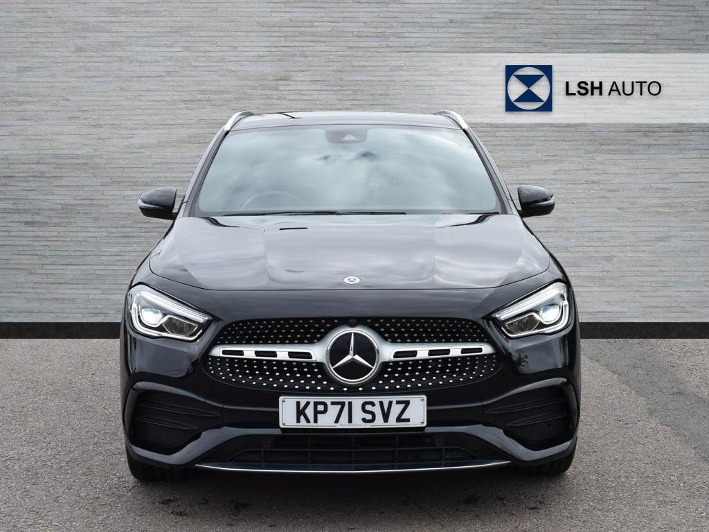 Mercedes-Benz GLA Class Gla 200D Amg Line Executive Black #4