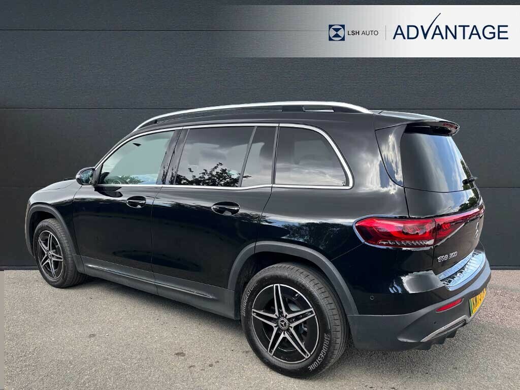 Mercedes-Benz EQB Eqb 300 4Matic 168Kw Amg Line 66.5Kwh Black #2