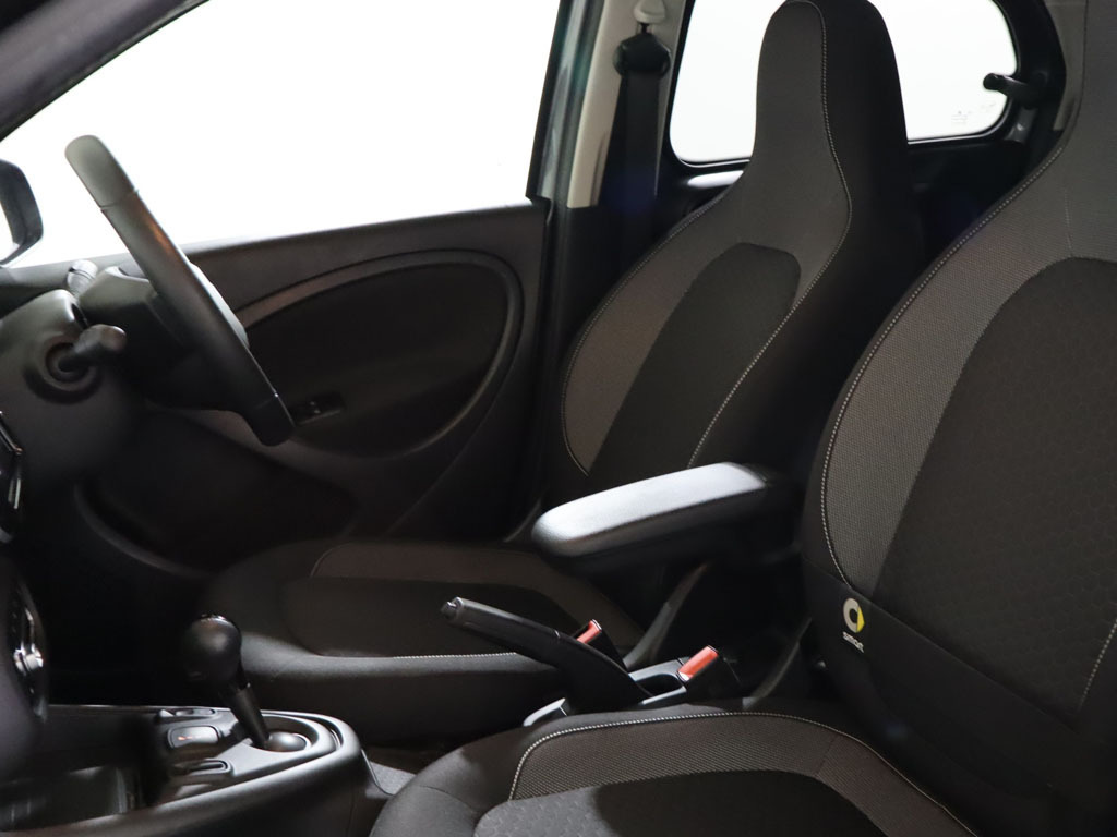 Smart Forfour 60Kw Eq Exclusive 17Kwh 22Kwch 2022 Black #18