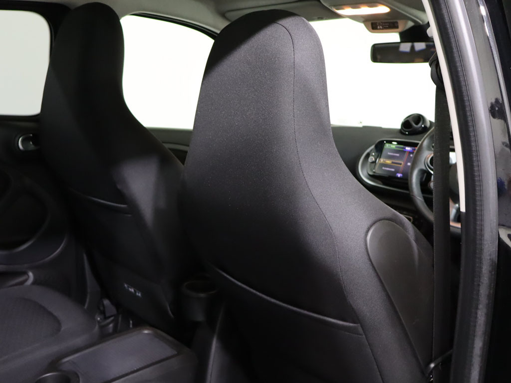 Smart Forfour 60Kw Eq Exclusive 17Kwh 22Kwch 2022 Black #19