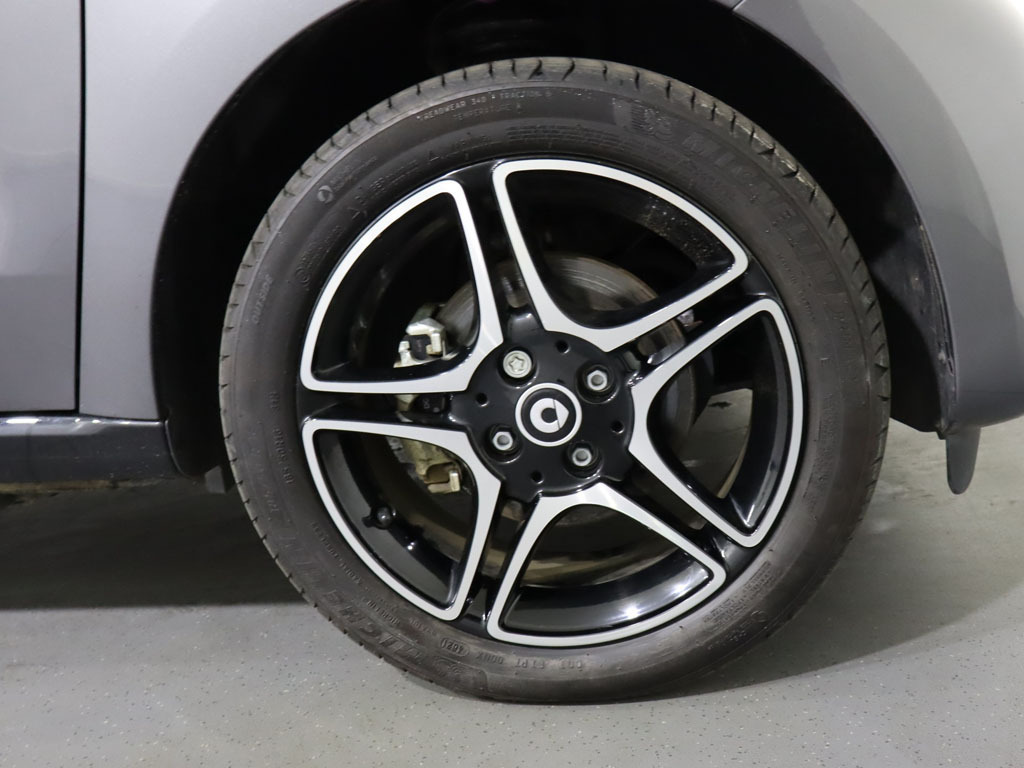 Smart Forfour 60Kw Eq Exclusive 17Kwh 22Kwch 2022 Black #9