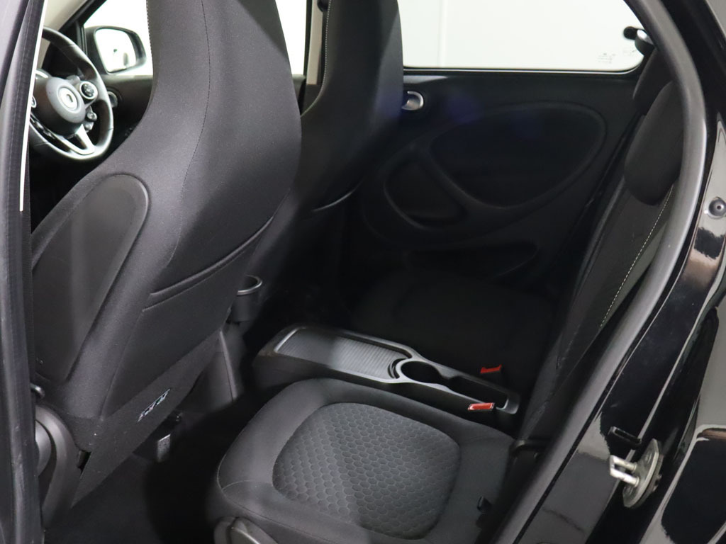 Smart Forfour 60Kw Eq Exclusive 17Kwh 22Kwch 2022 Black #17