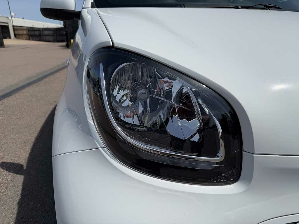 Smart Forfour 60Kw Eq Premium 17Kwh 22Kwch White #5