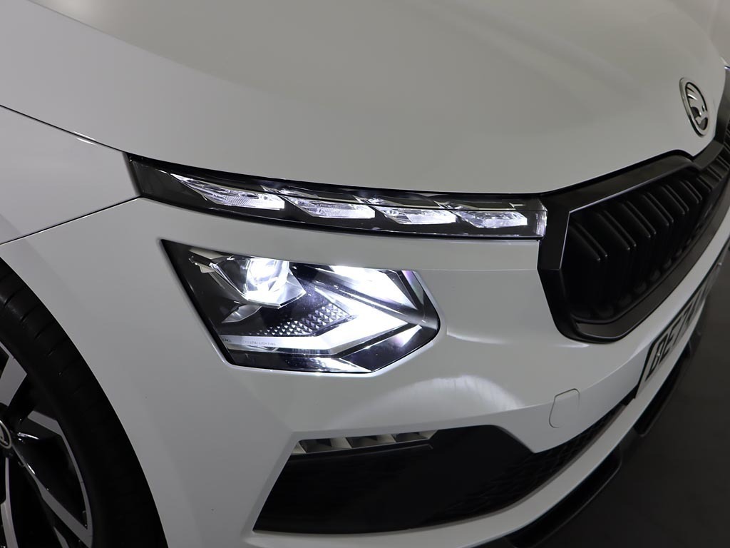 Skoda Kamiq 1.5 Tsi Monte Carlo Dsg DE74KZL White #6