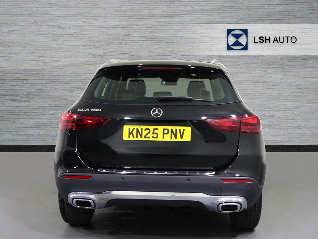 Mercedes-Benz GLA Class Gla 180 Sport Edition KN25PNV Black #5