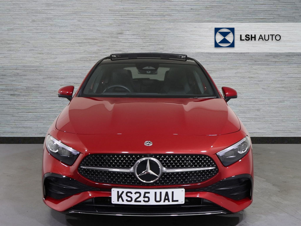 Mercedes-Benz A Class A200 Amg Line Premium Plus KS25UAL Red #4