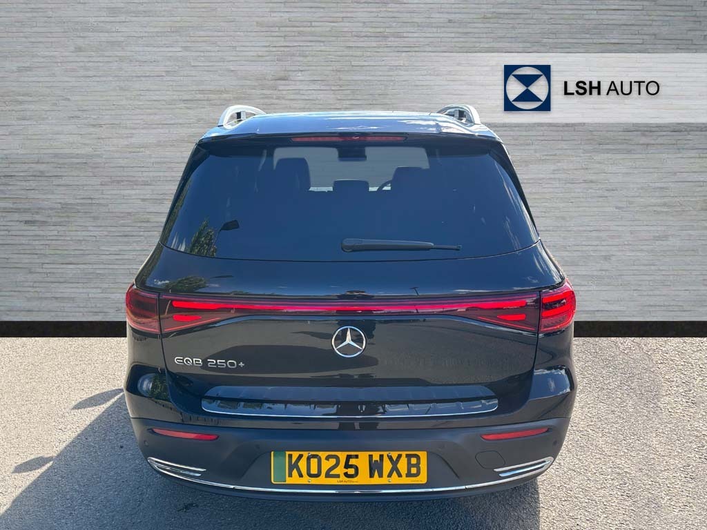 Mercedes-Benz EQB Eqb 250 140Kw Sport Executive 70.5Kwh Black #4