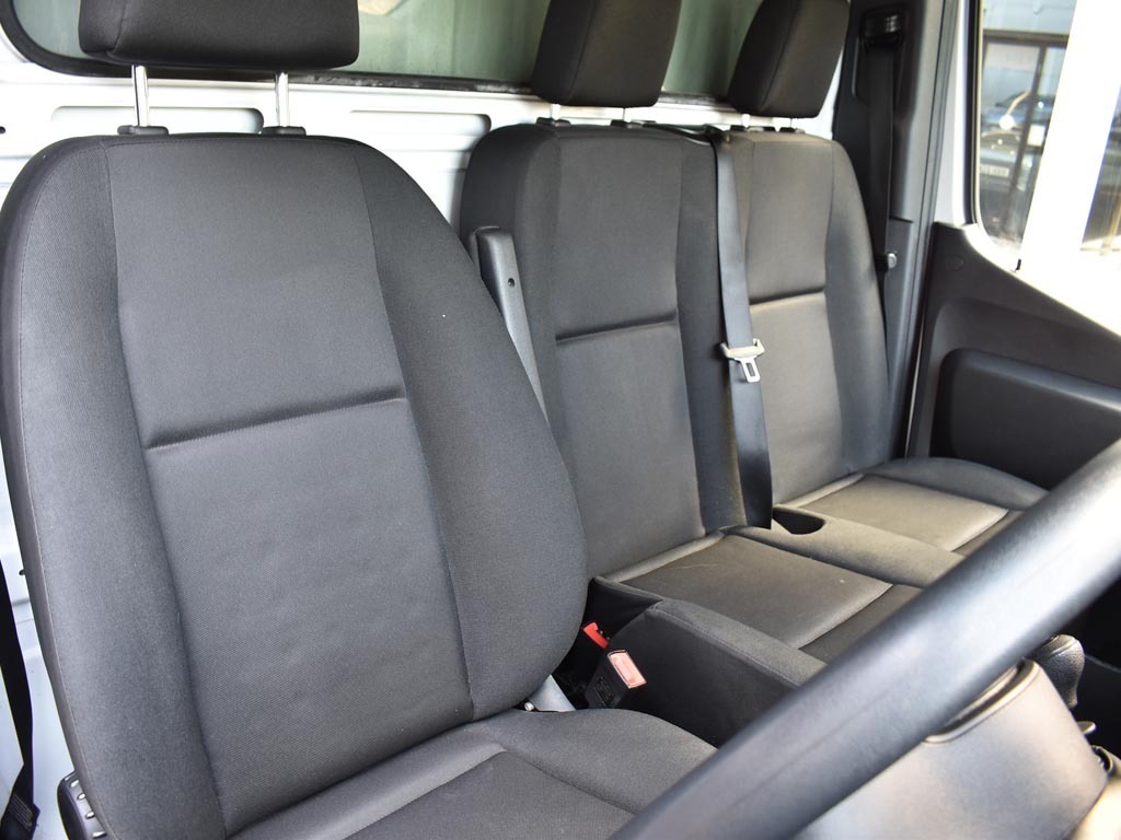 Mercedes-Benz Sprinter 3.5T H2 Premium Van White #11