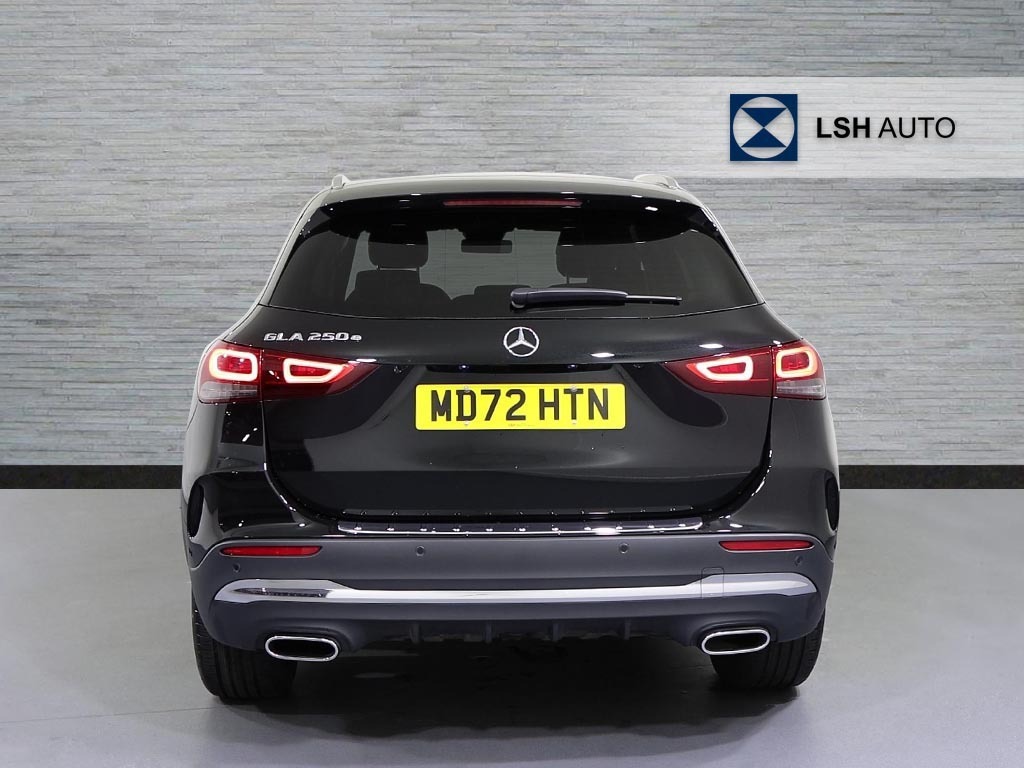 Mercedes-Benz GLA Class Gla 250E Amg Line Executive Black #5
