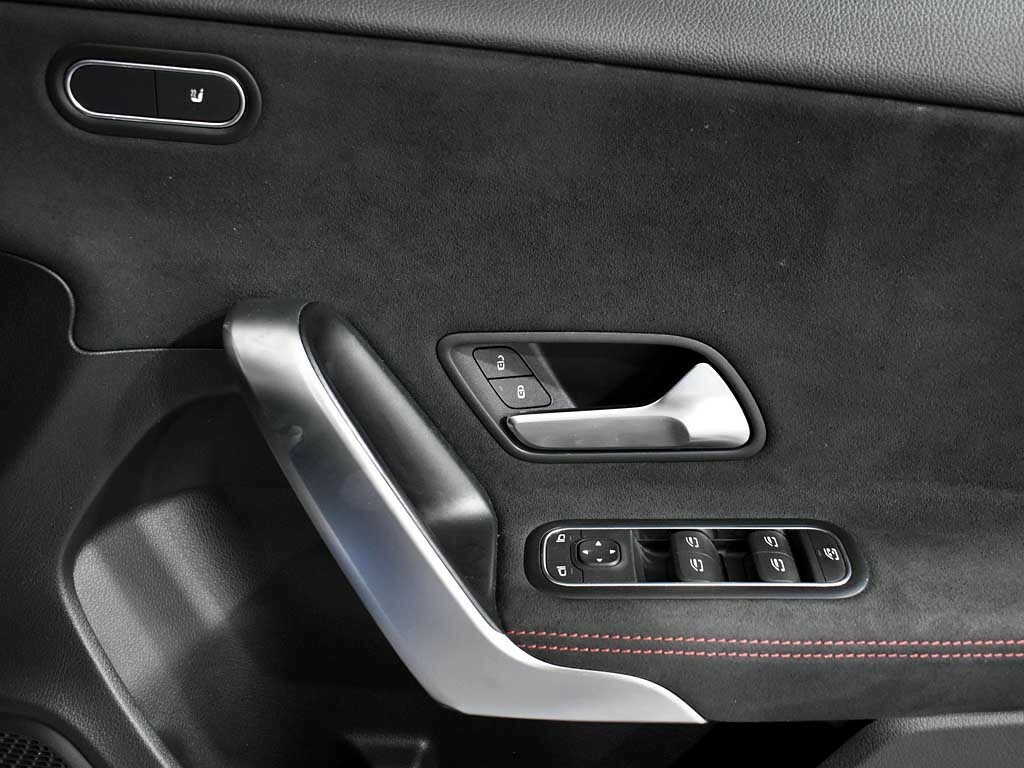 Mercedes-Benz A Class 1.3 A 250 E Amg Line Premium 259 Bhp Black #22