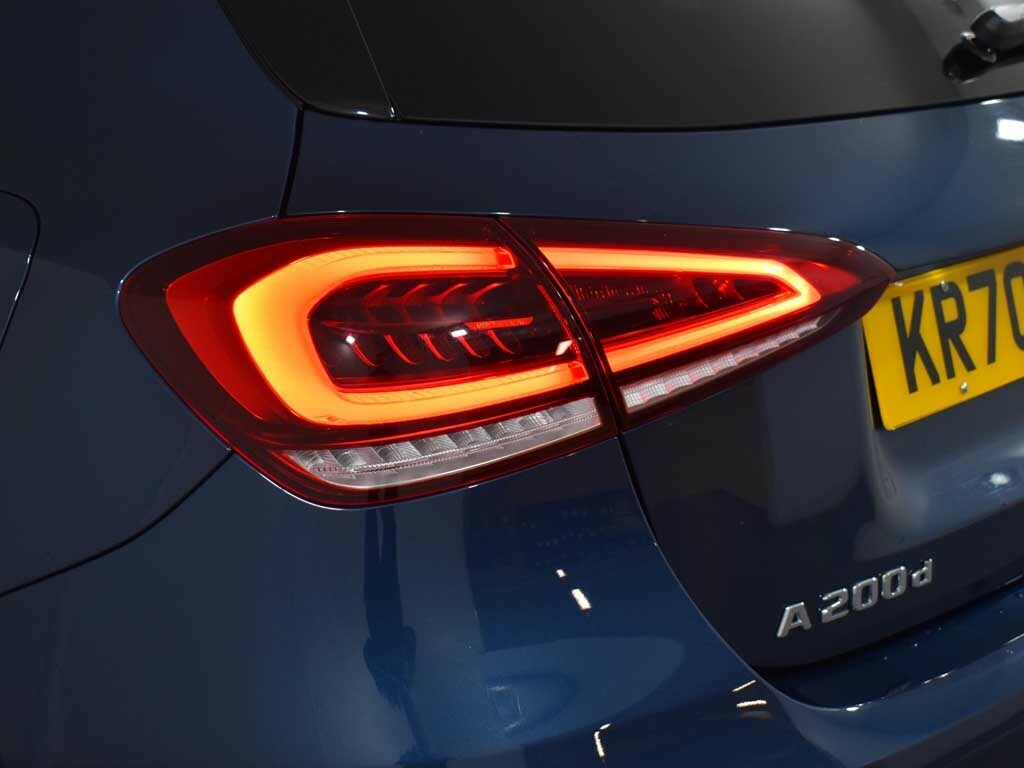 Mercedes-Benz A Class 1.3 A 250 E Amg Line Premium 259 Bhp Black #7