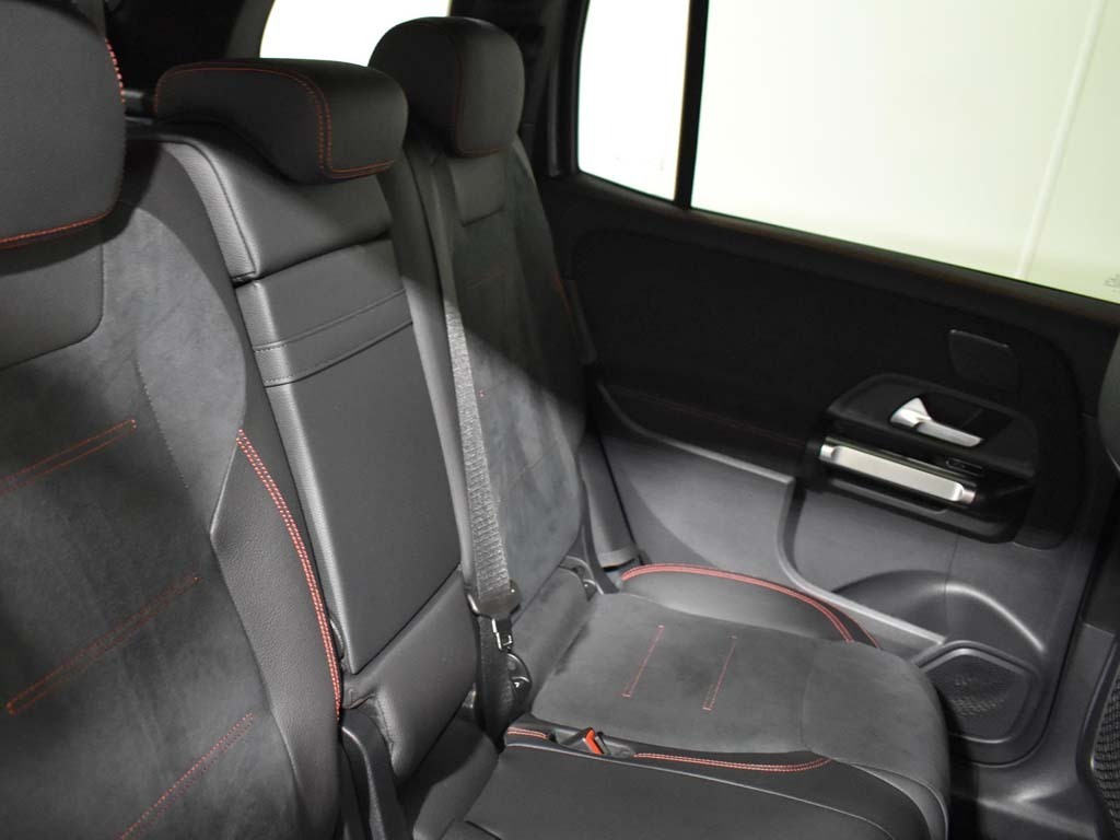Mercedes-Benz GLB Class 200 Exclusive Launch Edition 7G-tronic Grey #17