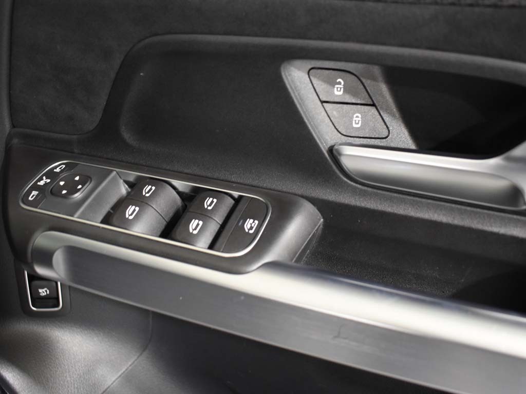 Mercedes-Benz GLB Class 200 Exclusive Launch Edition 7G-tronic Grey #20