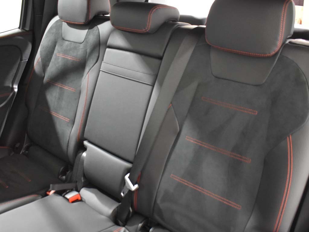 Mercedes-Benz GLB Class 200 Exclusive Launch Edition 7G-tronic Grey #15