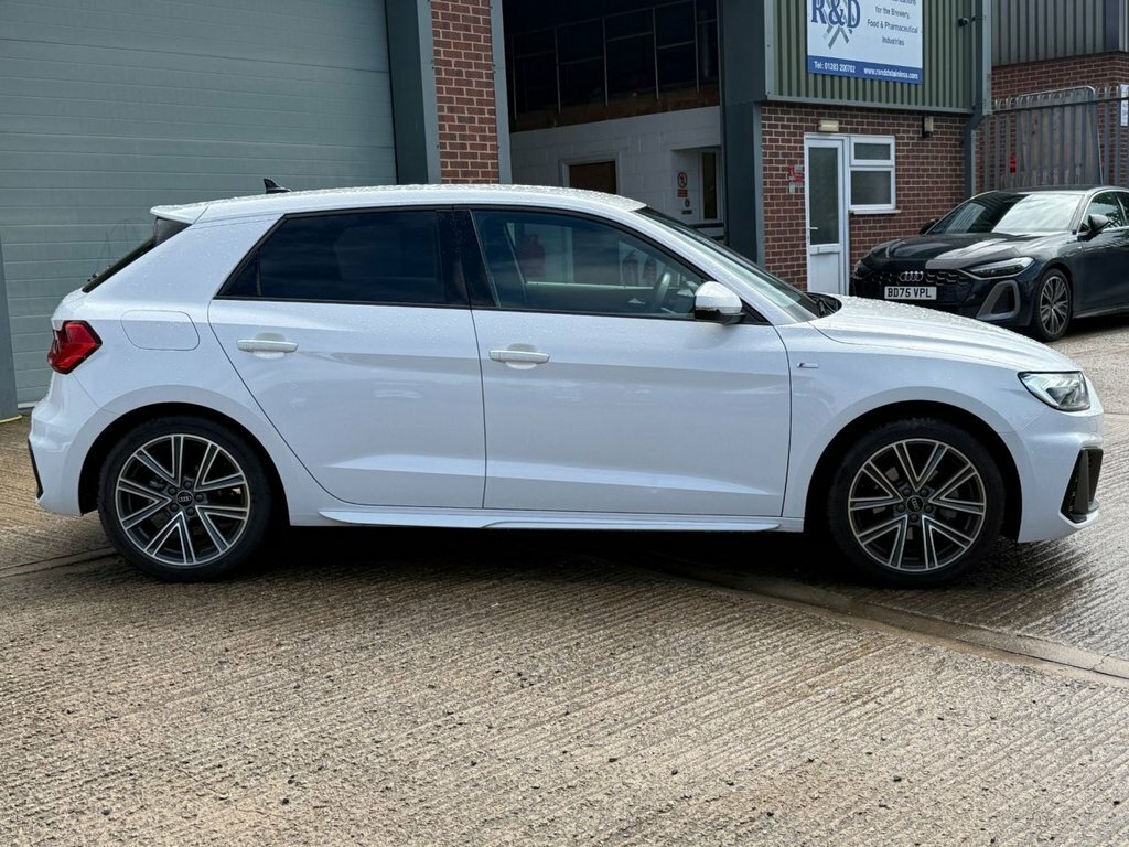 Audi A1 1.0 Tfsi 30 S Line Sportback Eur White #5