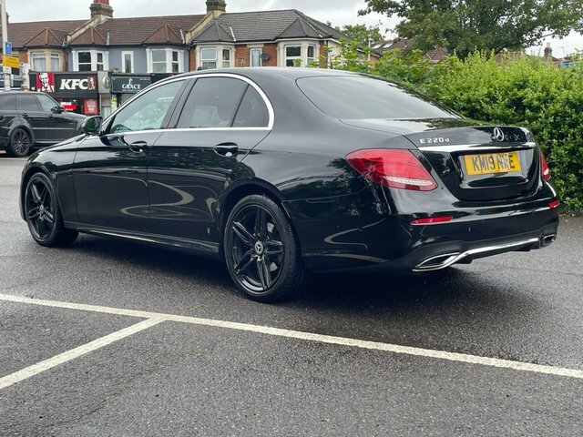Mercedes-Benz E Class 2.0 E220d Amg Line Black #6