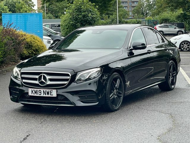 Mercedes-Benz E Class 2.0 E220d Amg Line Black #3