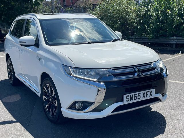 Mitsubishi Outlander Estate Grey #12