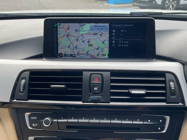 BMW 3 Series 320I Xdrive Se Blue #25