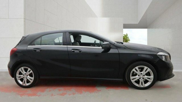 Mercedes-Benz A Class 1.6 A180 Sport 7G-dct Black #5