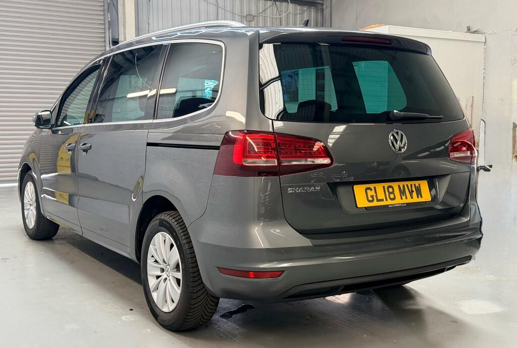 Volkswagen Sharan 2.0 Tdi Se Nav Dsg Euro 6 Ss Black #3