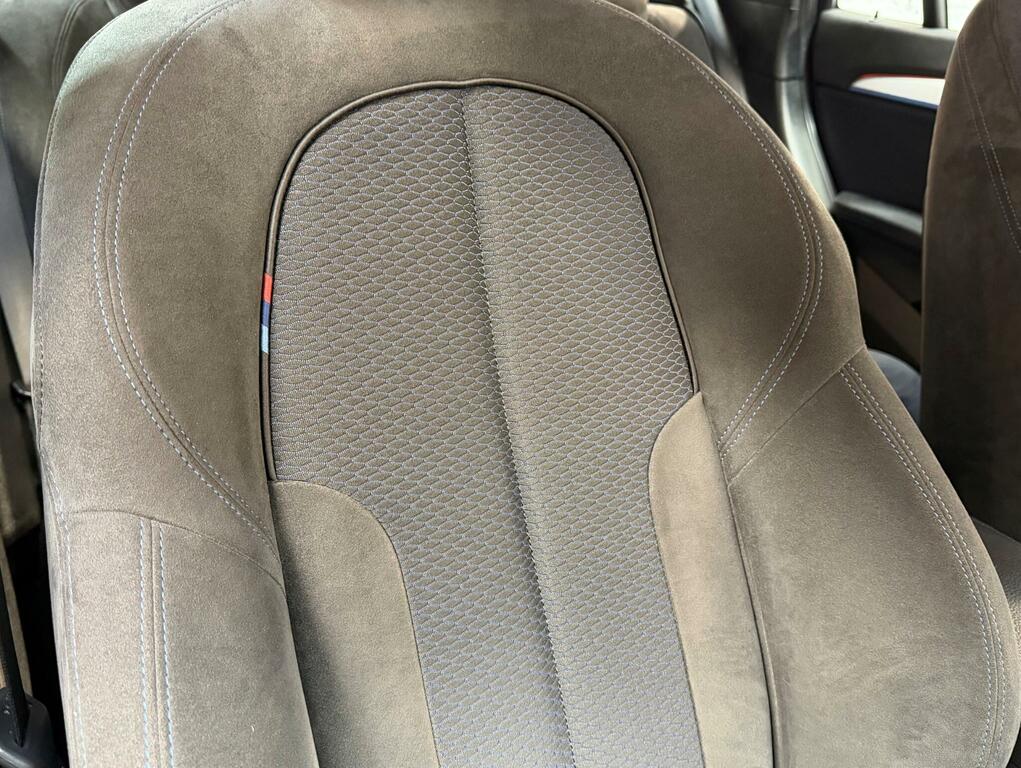 BMW X1 Sdrive 18D M White #10
