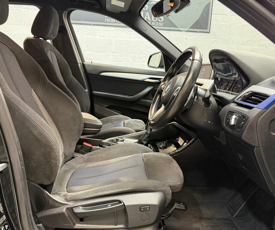BMW X1 Sdrive 18D M White #8
