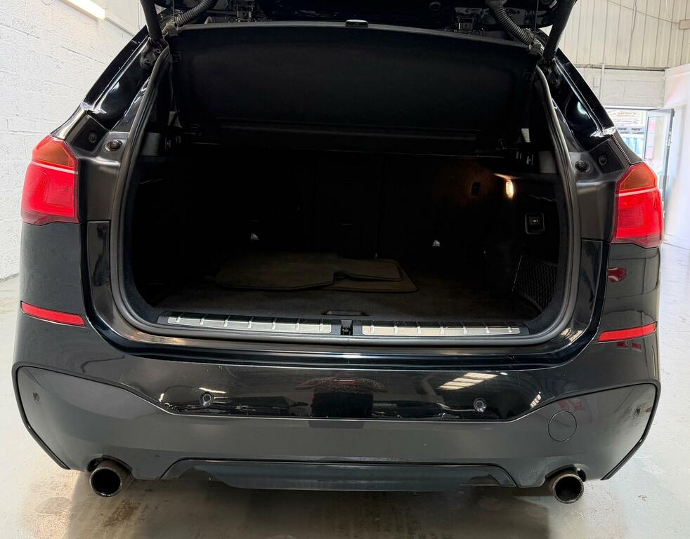 BMW X1 Sdrive 18D M White #31