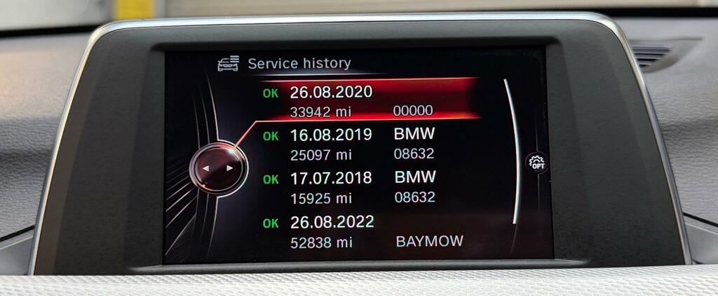 BMW X1 Sdrive 18D M White #28