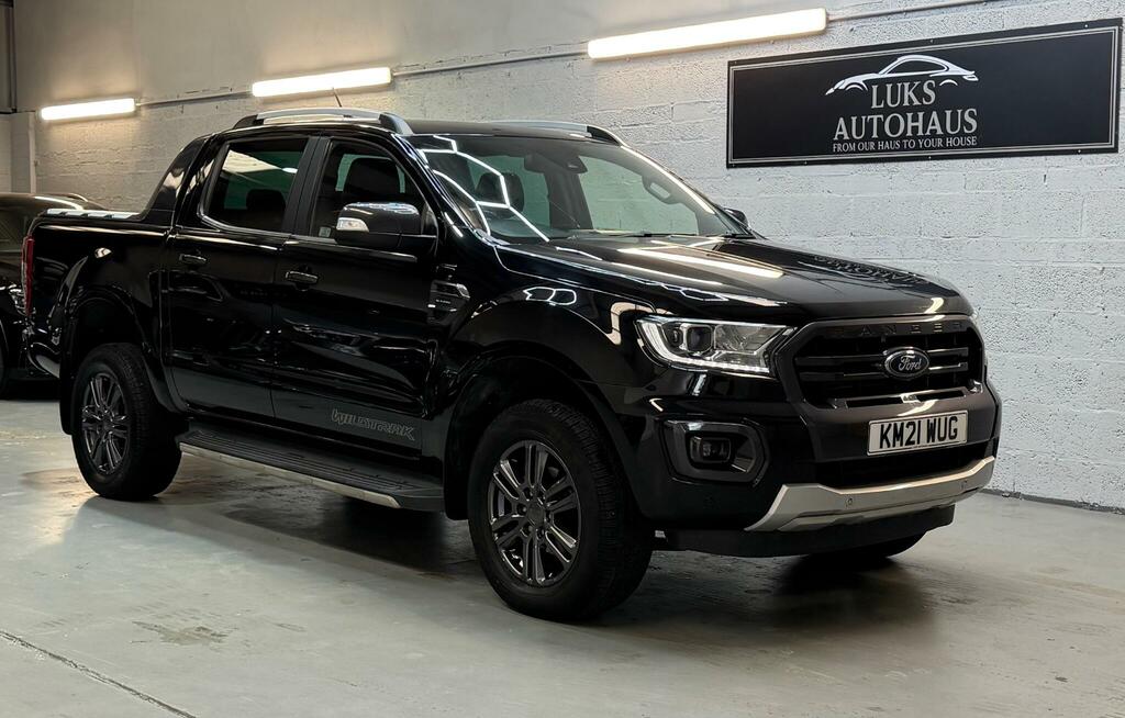 Ford Ranger Wildtrak Black #5