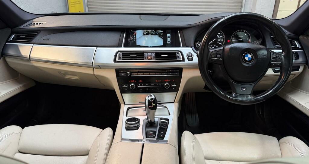 BMW 7 Series Saloon Black #9