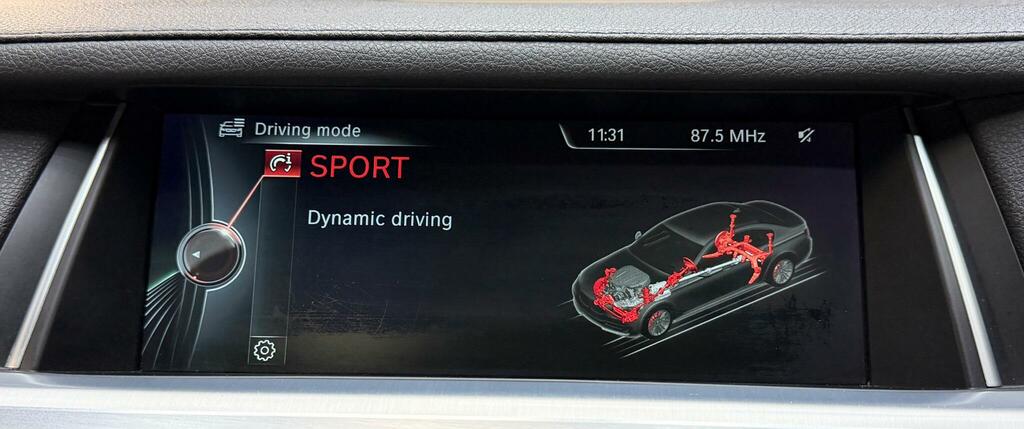 BMW 7 Series Saloon Black #31