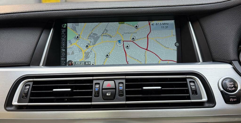BMW 7 Series Saloon Black #30