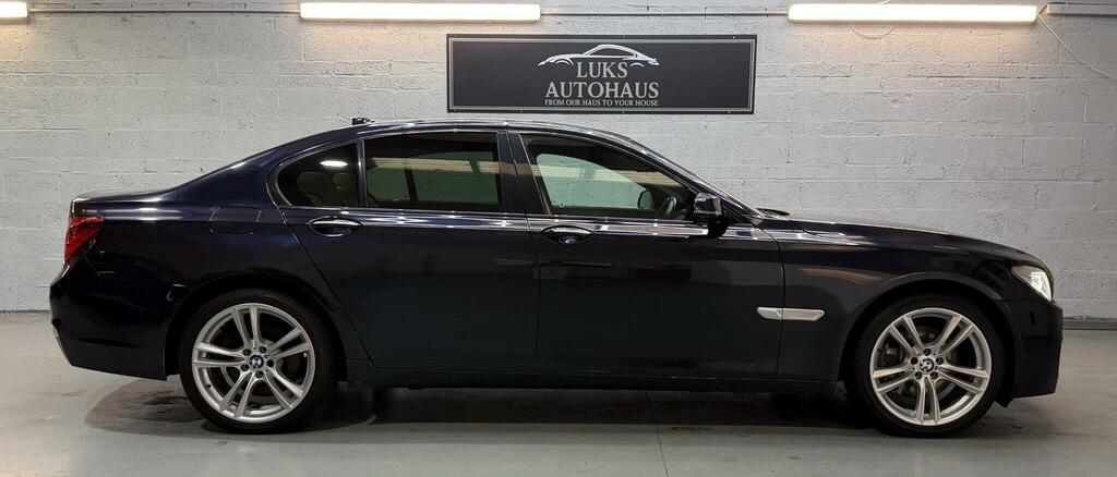 BMW 7 Series Saloon Black #7