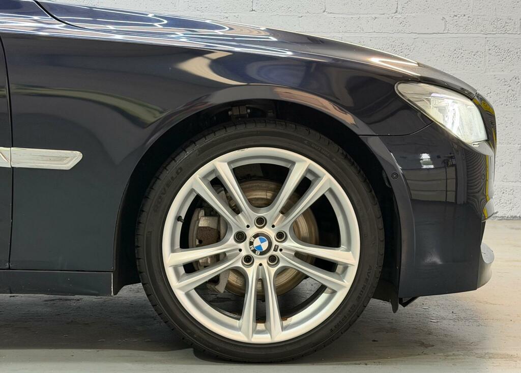 BMW 7 Series Saloon Black #27