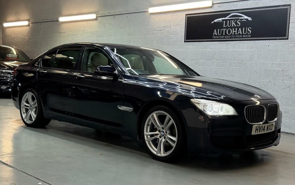 BMW 7 Series M Sport Black
