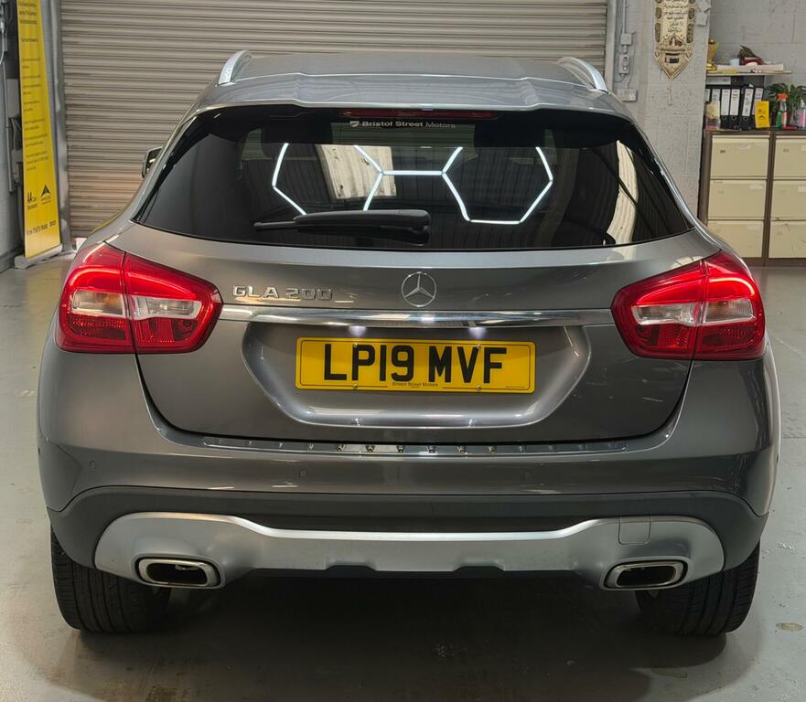 Mercedes-Benz GLA Class Sport Grey #6