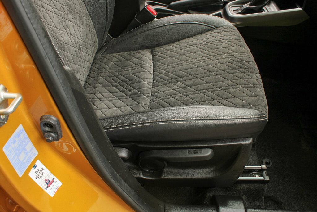 Suzuki Vitara 1.4 Boosterjet 48V Hybrid Sz5 Yellow #43
