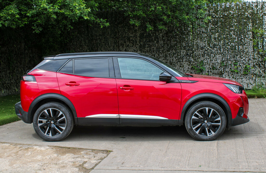 Peugeot 2008 Gt Line  #3