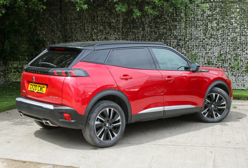 Peugeot 2008 Gt Line  #4