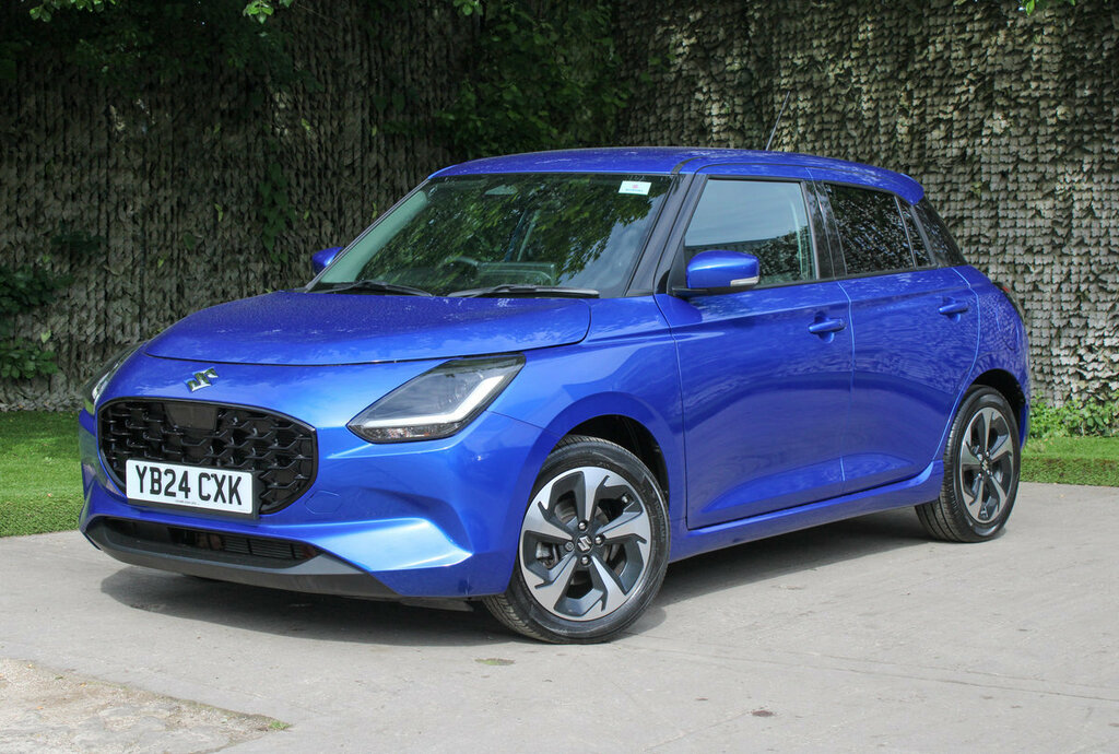 Suzuki Swift 1.2 Mhev Motion Hatchback Hybrid Cvt Eu Red #8