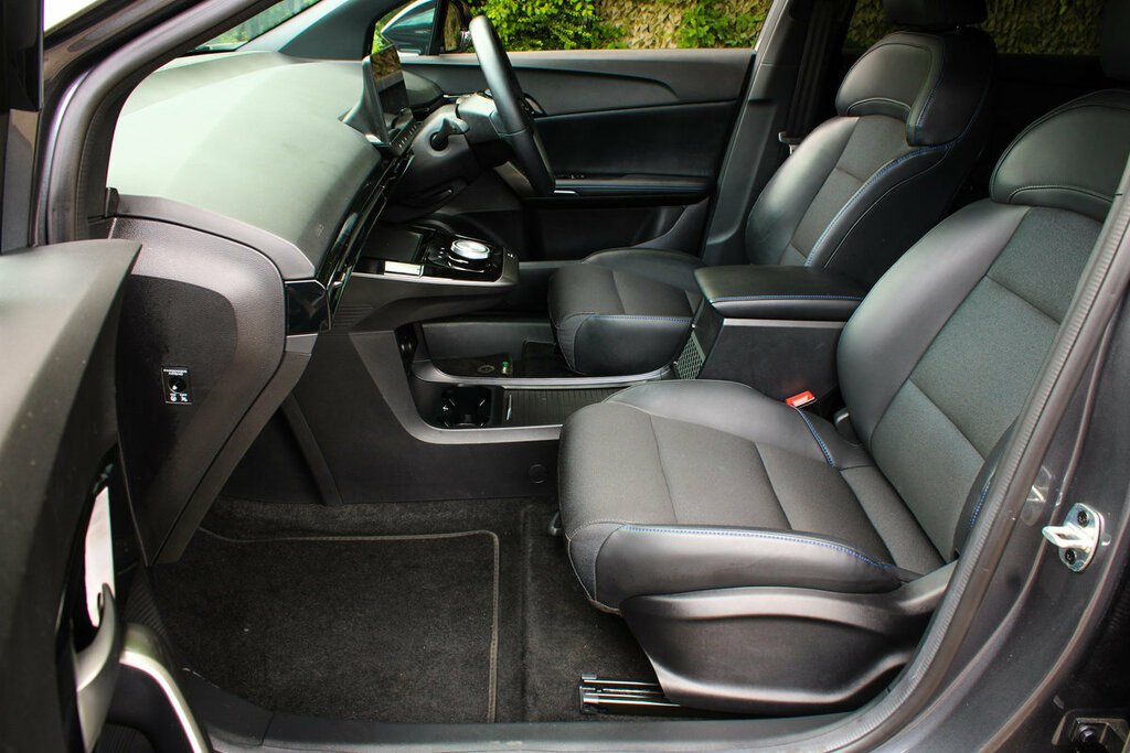 MG MG4 125Kw Se Ev 51Kwh White #52