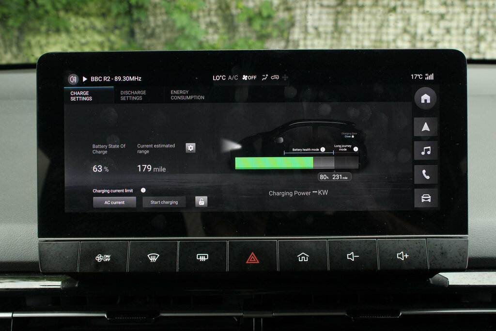 MG MG4 125Kw Se Ev 51Kwh White #31