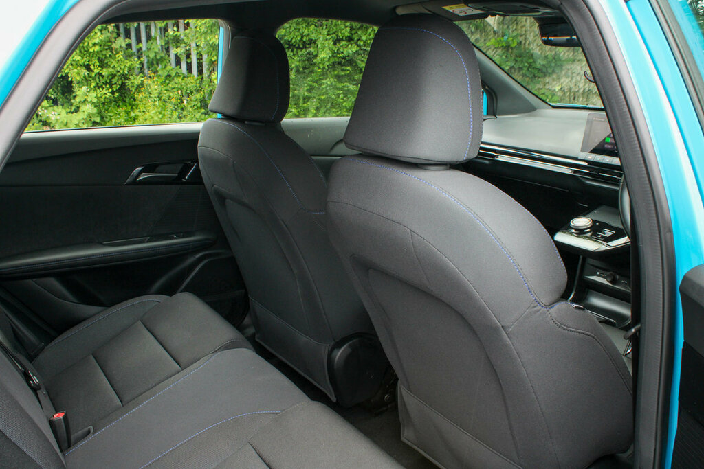 MG MG4 51Kwh Se Hatchback 170 Ps Blue #40