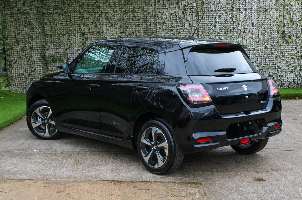 Suzuki Swift Ultra  #6